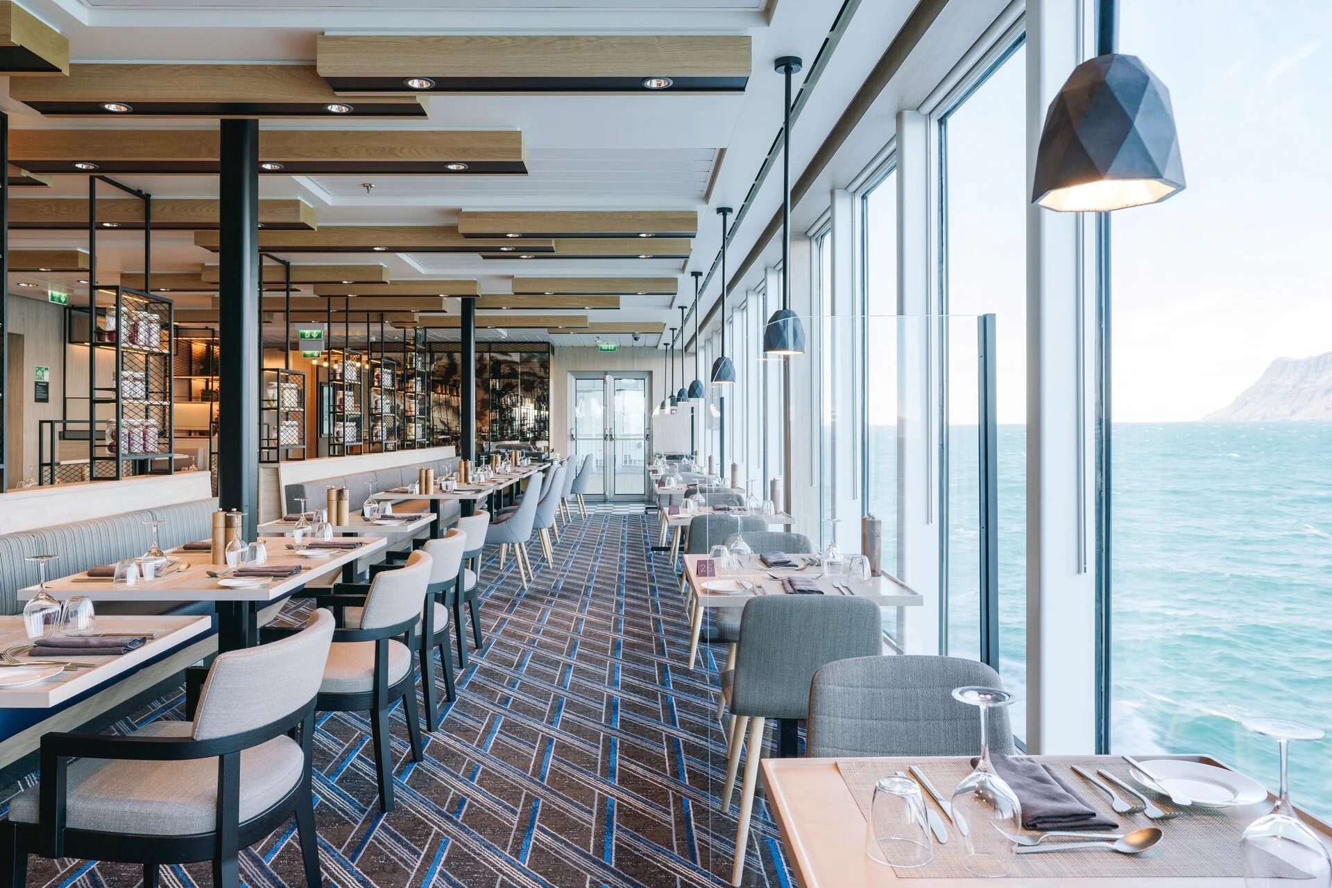 Schiller alaska Restaurant 1