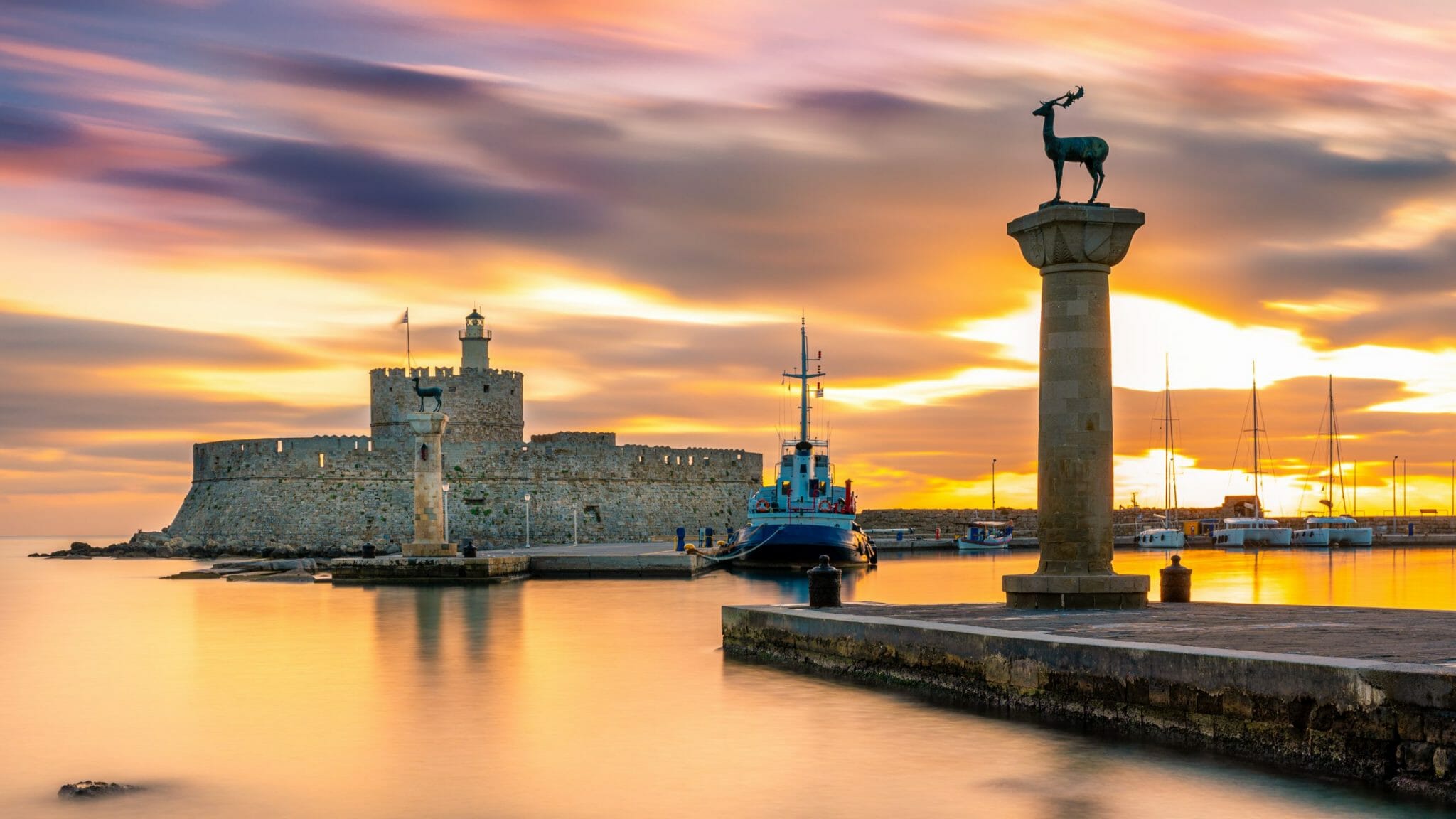 koloss of rhodos mandraki hafen 1912594498 scaled